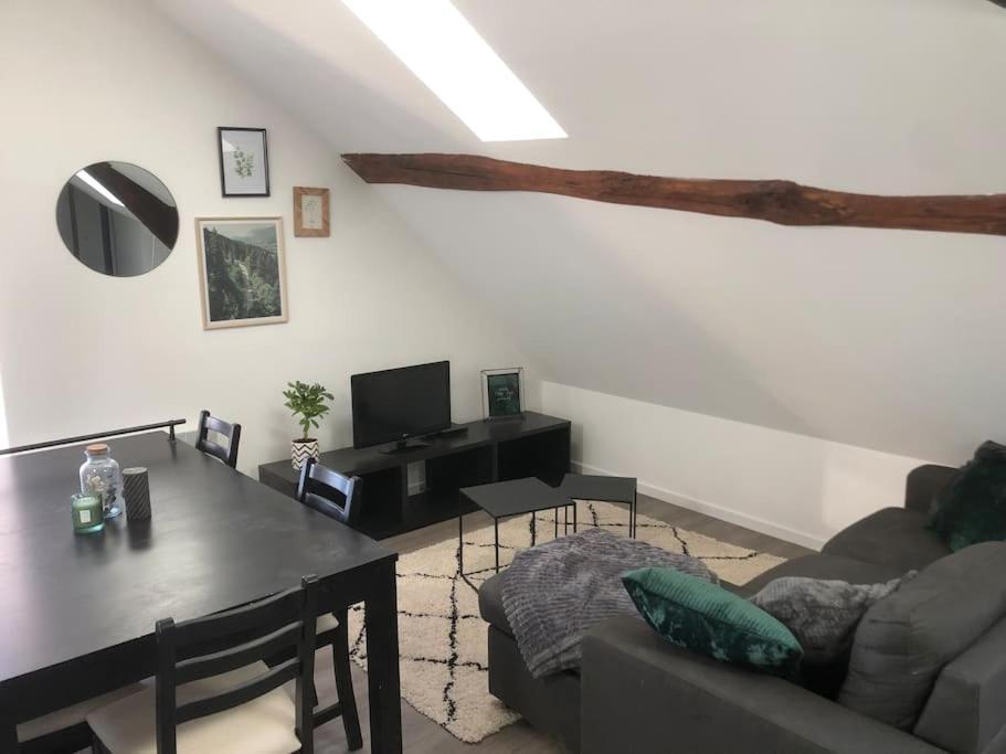 Appartamento Le Petit Cloitre Langres Esterno foto